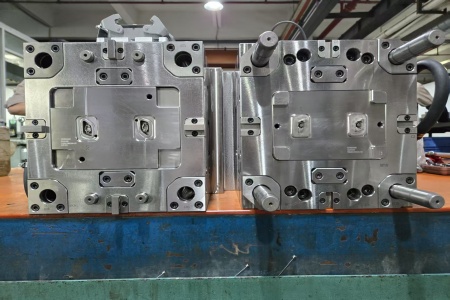 精密之道，品质之基：以卓越模具设计定义塑胶制造新标杆